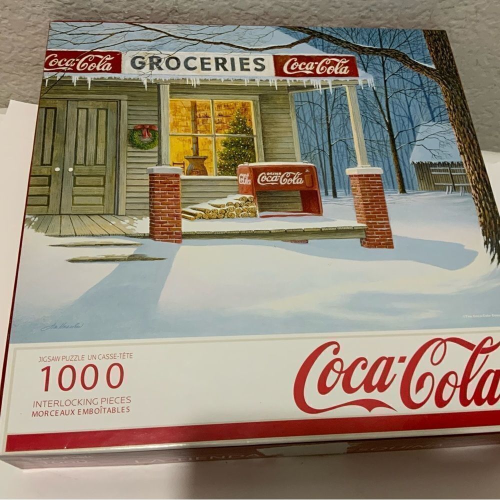 Corner Store Christmas Springbok Puzzle 1000 piece Coca-Cola Winter Snow